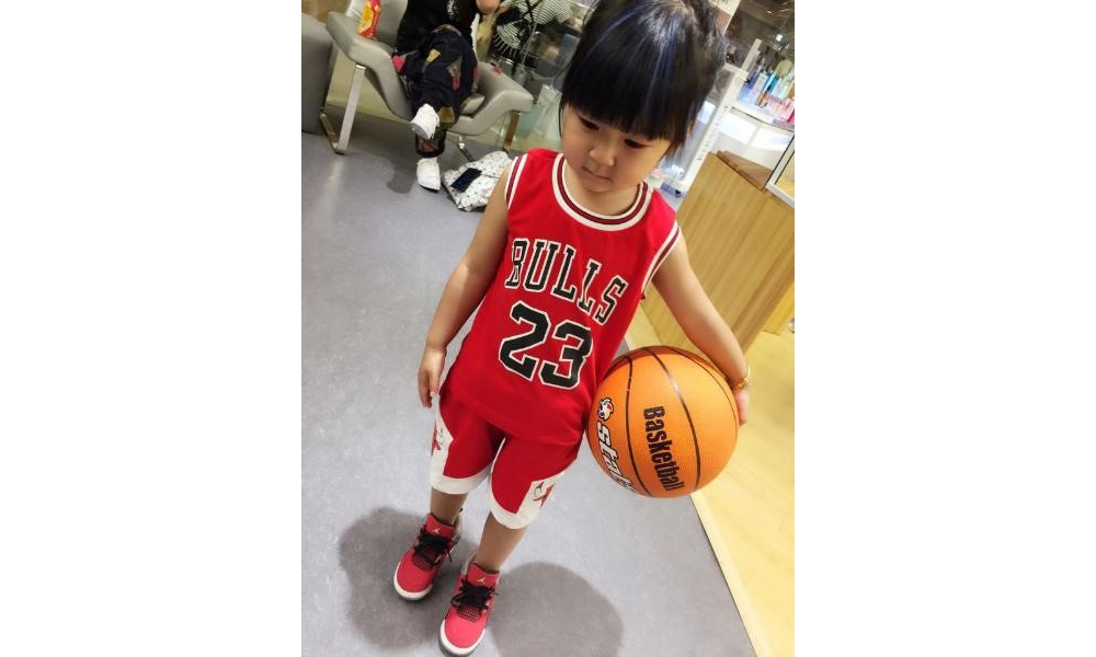 [DOO]37123827 나시 농구 상하세트 유아 아동 운동복 남 녀 공용 의류 체육복 나시+바지 세트 제품