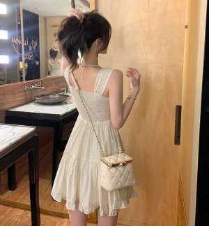 [제이스] 여신핏 캉캉 슬리브리스 플레어 원피스 스퀘어넥 러블리 A라인 실루엣 밑단 캉캉 플레어 스커트